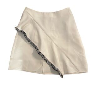 NWT ASOS Wrap Style A-Line White Skirt with Black & White Fringe Detail Size 4